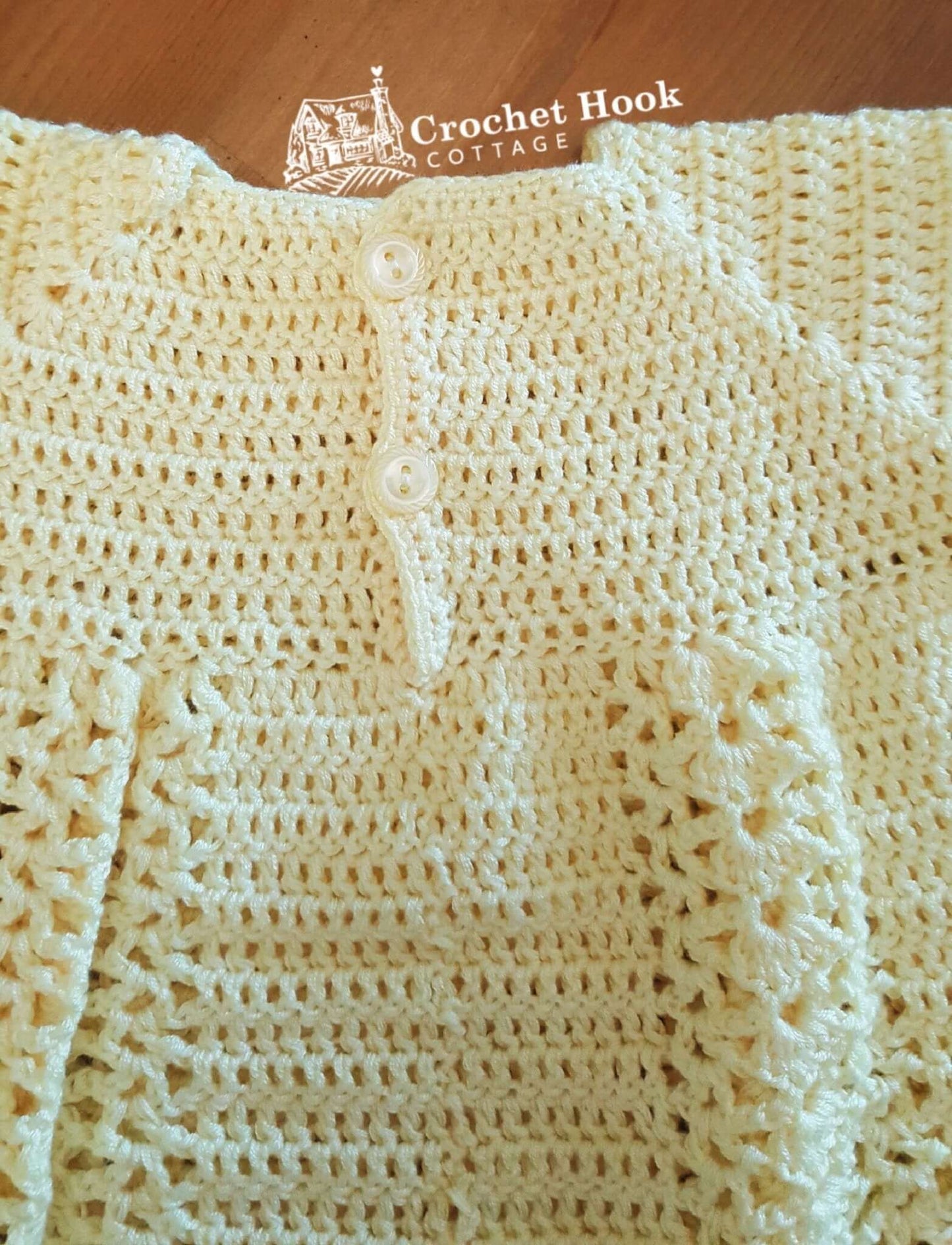 Baby's Smock Top - www.crochethookcottage.com