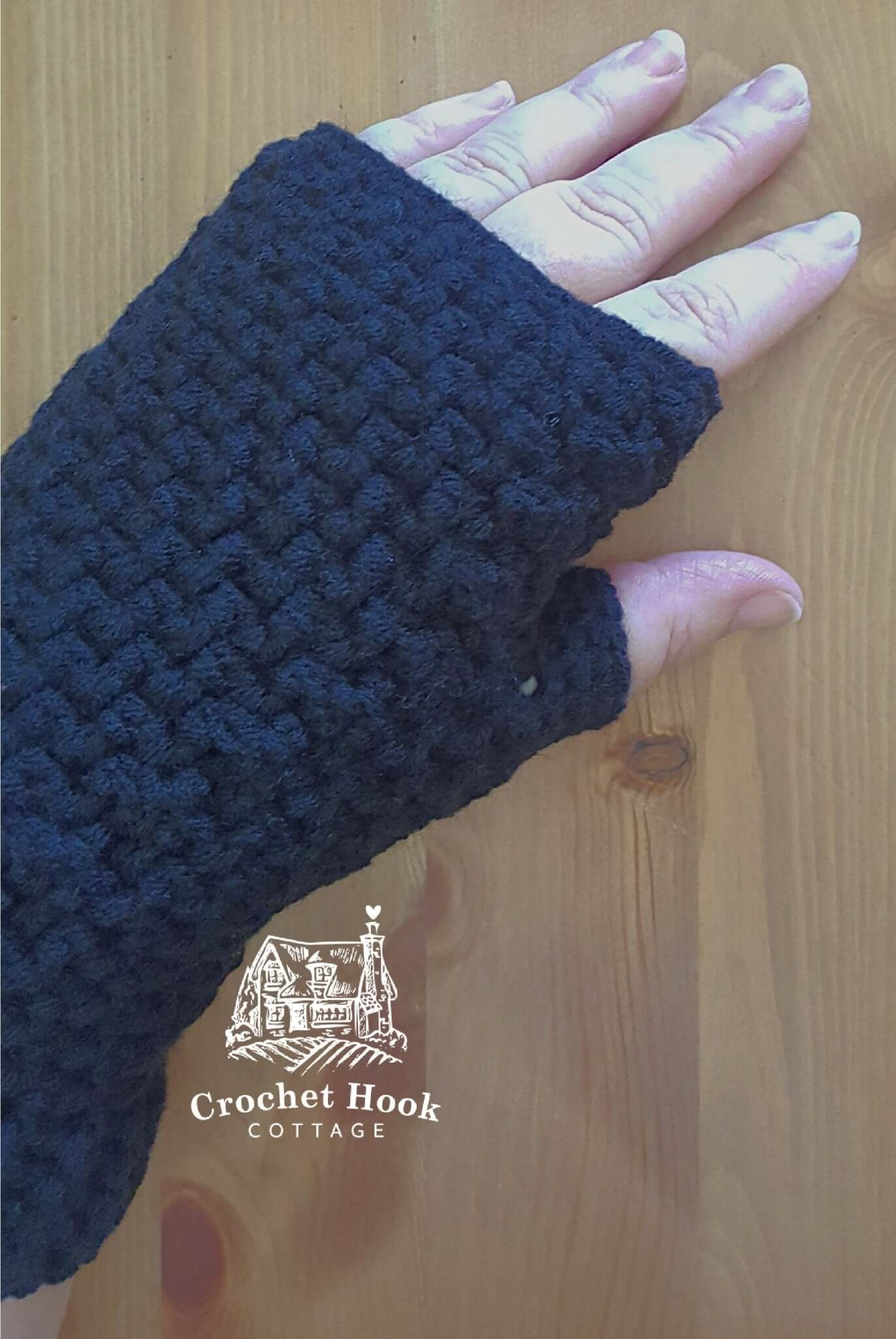 Black Fingerless Gloves - www.crochethookcottage.com