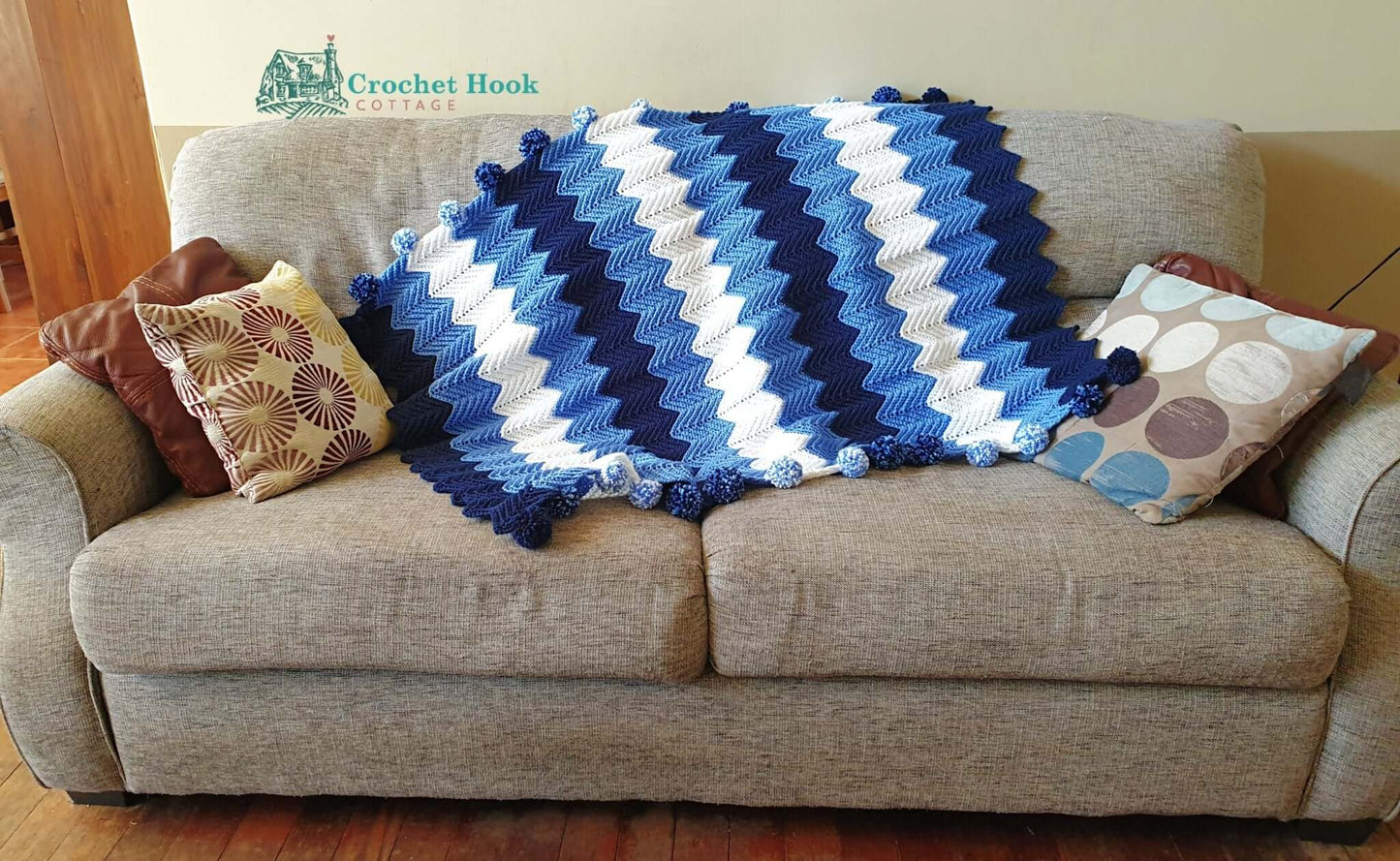 Chevron Striped Afghan - www.crochethookcottage.com