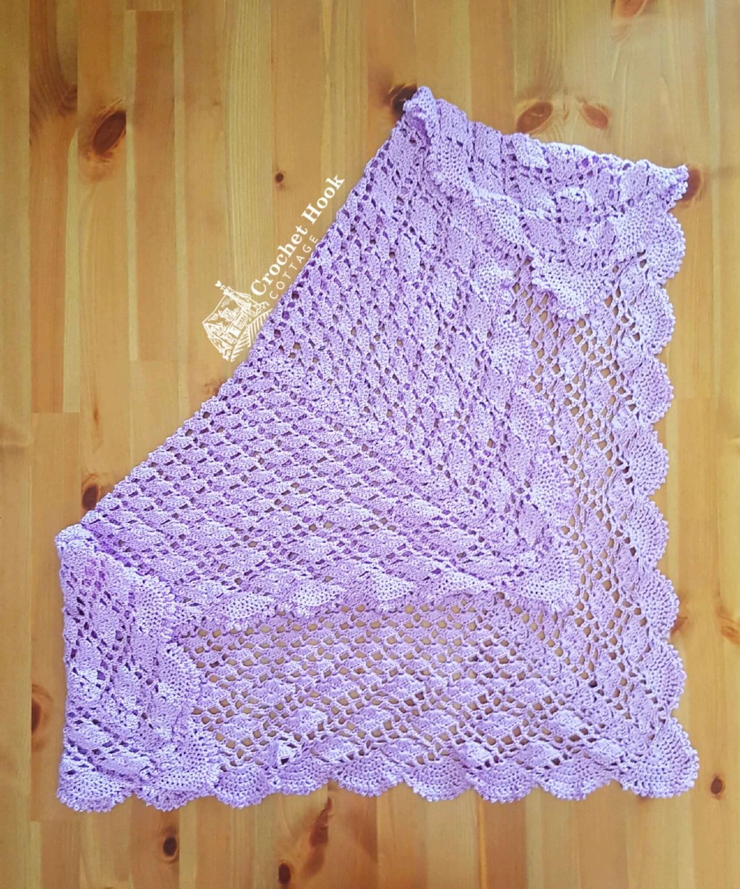 Gardenia Shawl - www.crochethookcottage.com