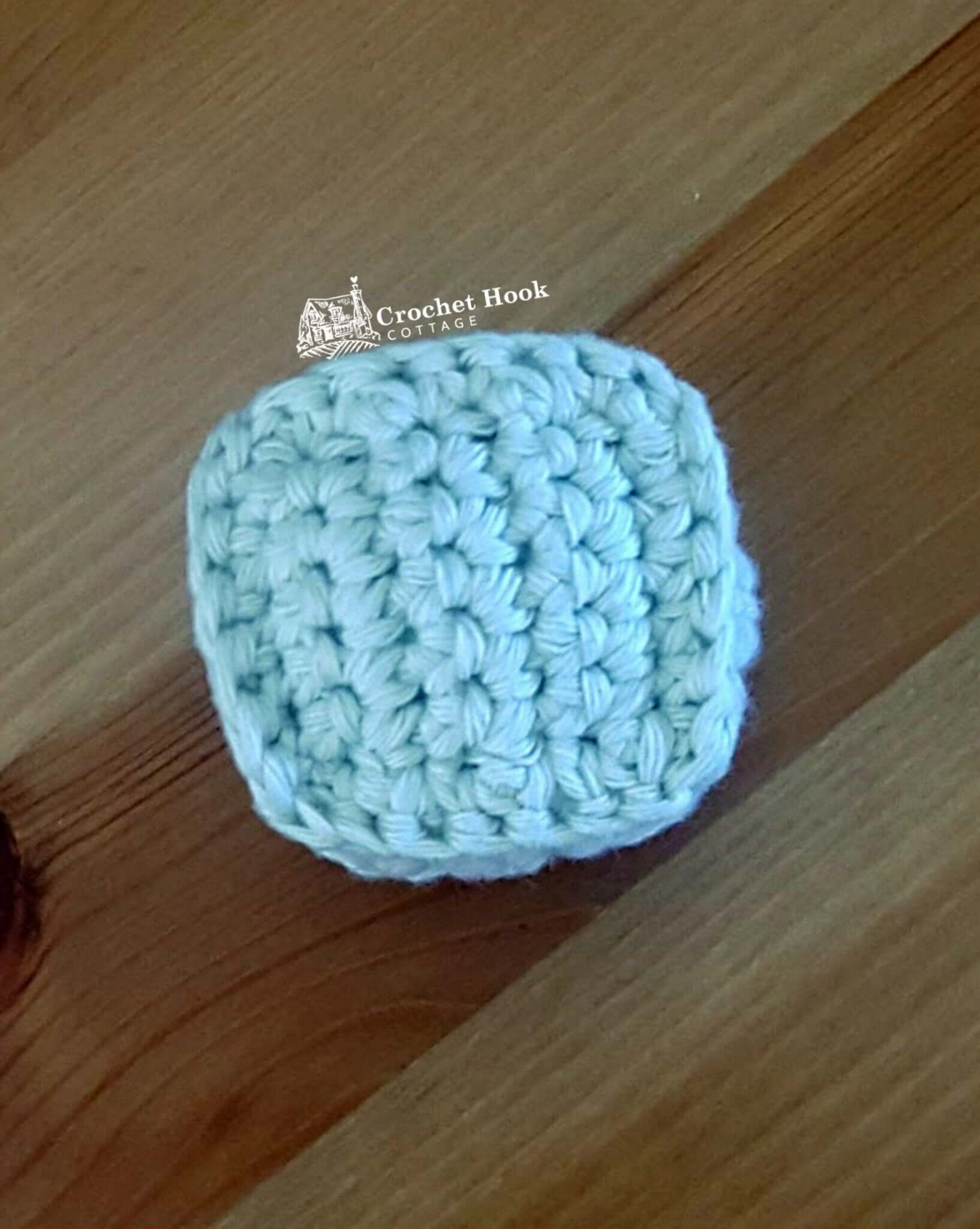 Light Mint Decimal Point Dot or Date Marker for Crochet Numbers - www.crochethookcottage.com