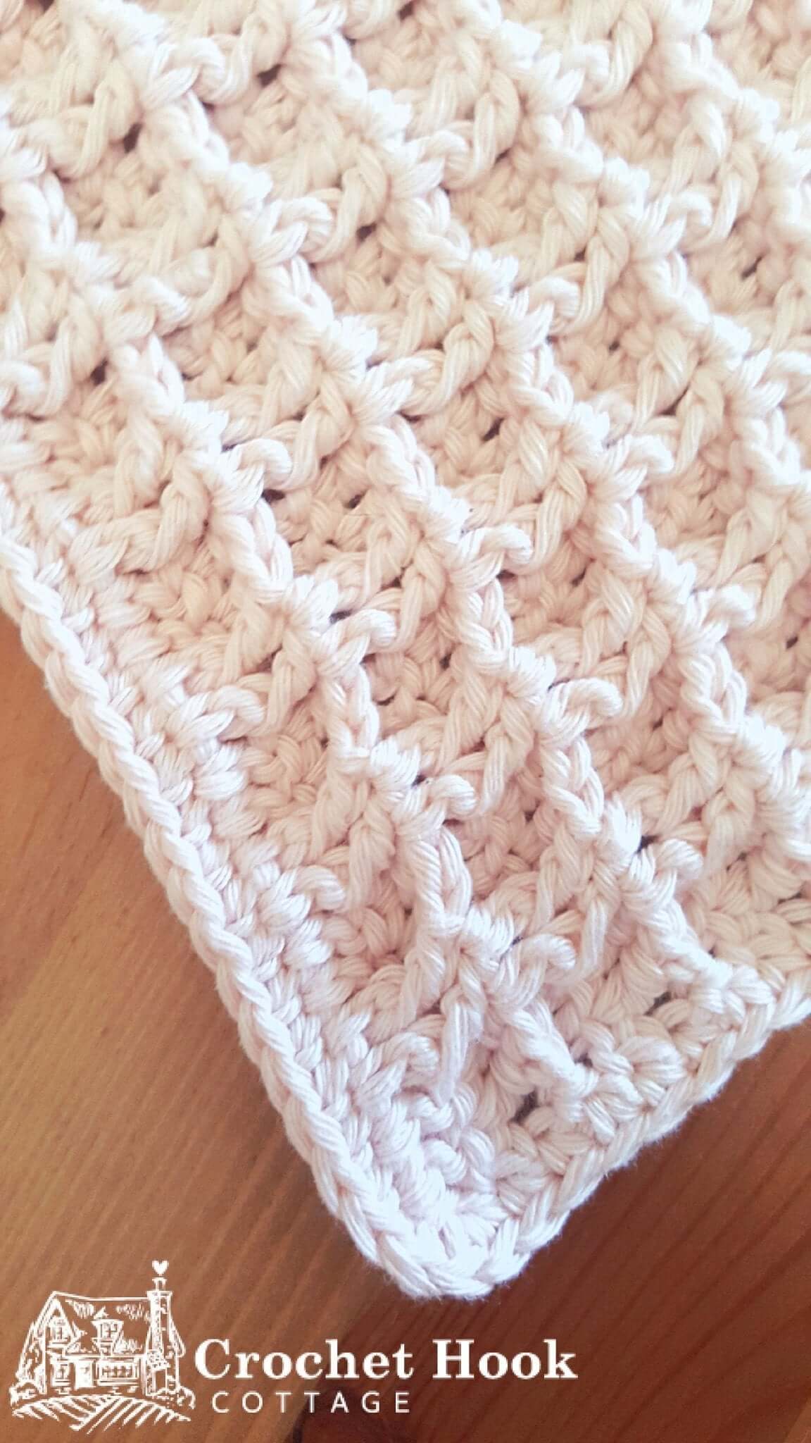 Light Pink Basketweave Potholder - www.crochethookcottage.com