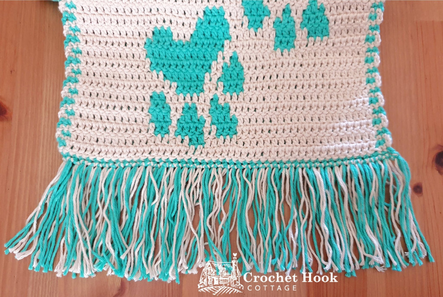 Puppy Paws Scarf - www.crochethookcottage.com