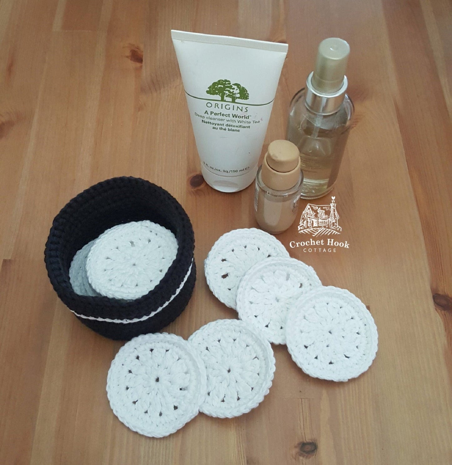 Reusable Face Scrubbies & Basket Set - www.crochethookcottage.com