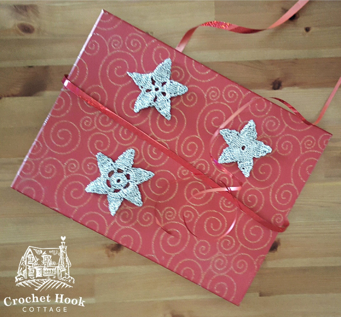 Set of 3 Christmas Stars - Metallic Gold or Silver - www.crochethookcottage.com