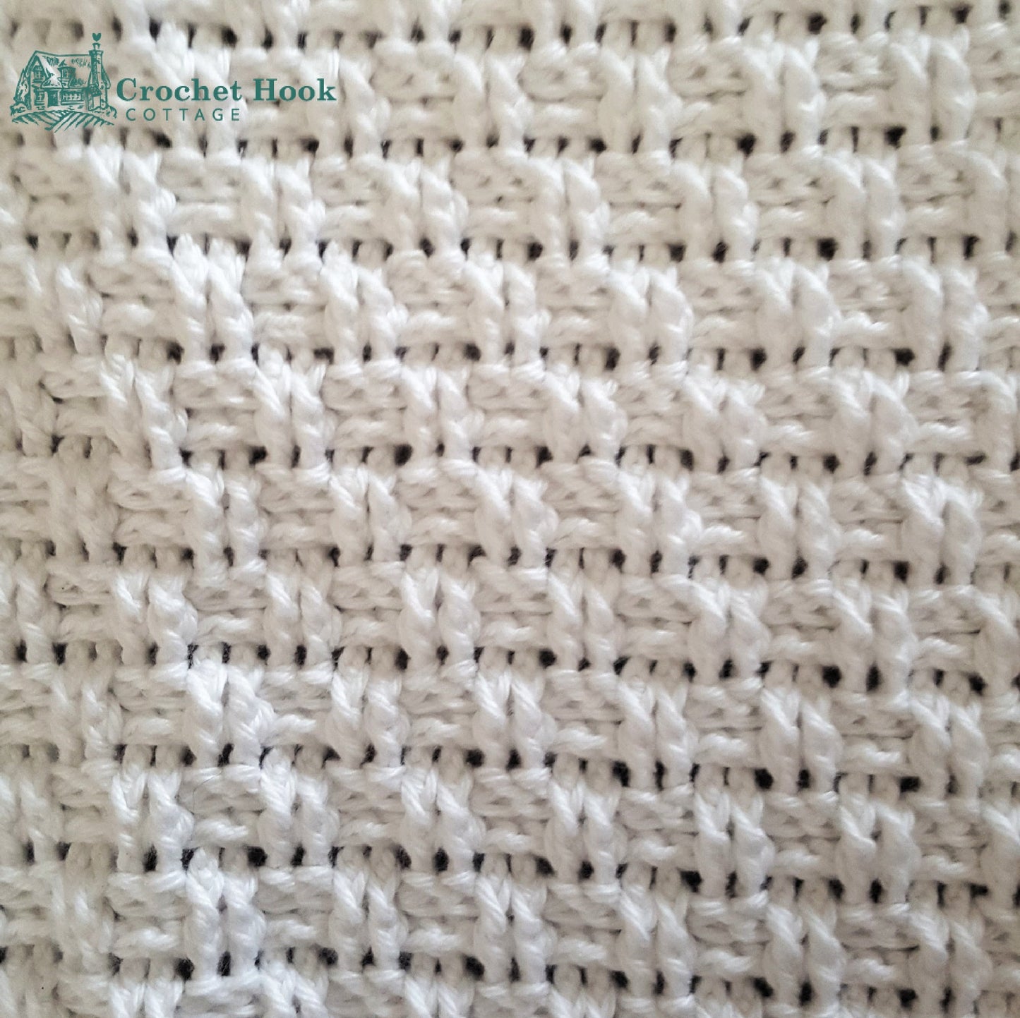 White Basketweave Cleaning Cloth - www.crochethookcottage.com